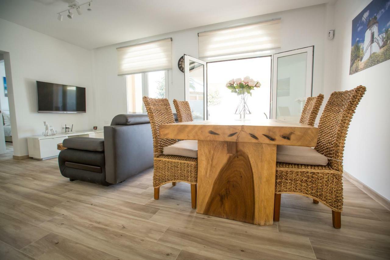 Villa Jandia Modern New Apartment Morro Jable Private Heated Pool Big Terrace And Parking Luaran gambar